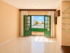 Brilliant 2 bedroom apartment in desirable complex in Costa Teguise - Costa Teguise - Property Picture 1