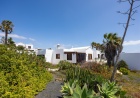 Charming canarian villa with sensational outdoor pool area in Guime - Guime - Property Picture 1
