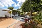 Amazing 3 bedroom, 1 bathroom Canarian farmhouse with seperate guest apartment in Guatiza - Guatiza - Property Picture 1