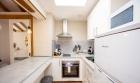 Stylish studio in great resort location - Sands Beach Resort - Property Picture 1