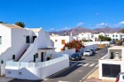 Lovely Two-Bedroom Property in a Prime Resort Locatio - Puerto del Carmen - Property Picture 1