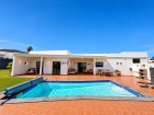 South Facing Villa with mountain views in Playa Blanca - Playa Blanca - Property Picture 1