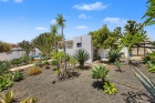 Exclusive property, heated pool, guest annex, walk to town - Playa Blanca - Property Picture 1