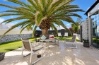 Single Level Villa with Mature Garden and Excellent Outdoor Living - Playa Blanca - Property Picture 1