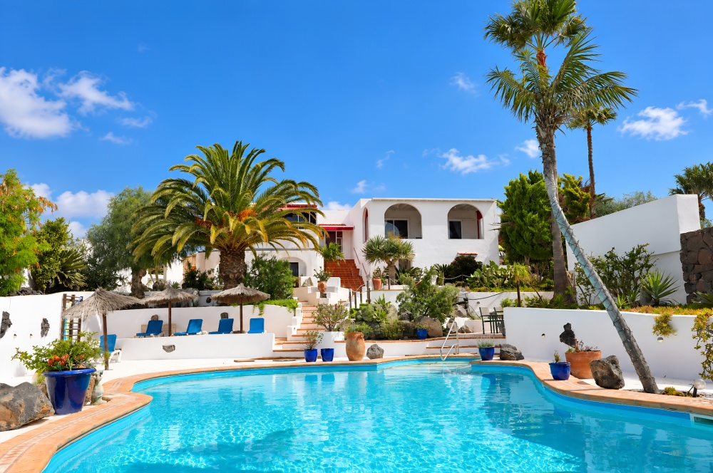 Outstanding property with spectacular seaviews - Tias - lanzaroteproperty.com