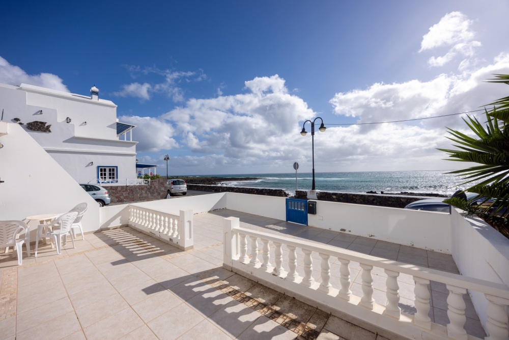 Front line villa in Punta Mujeres with stunning views - Punta Mujeres - lanzaroteproperty.com