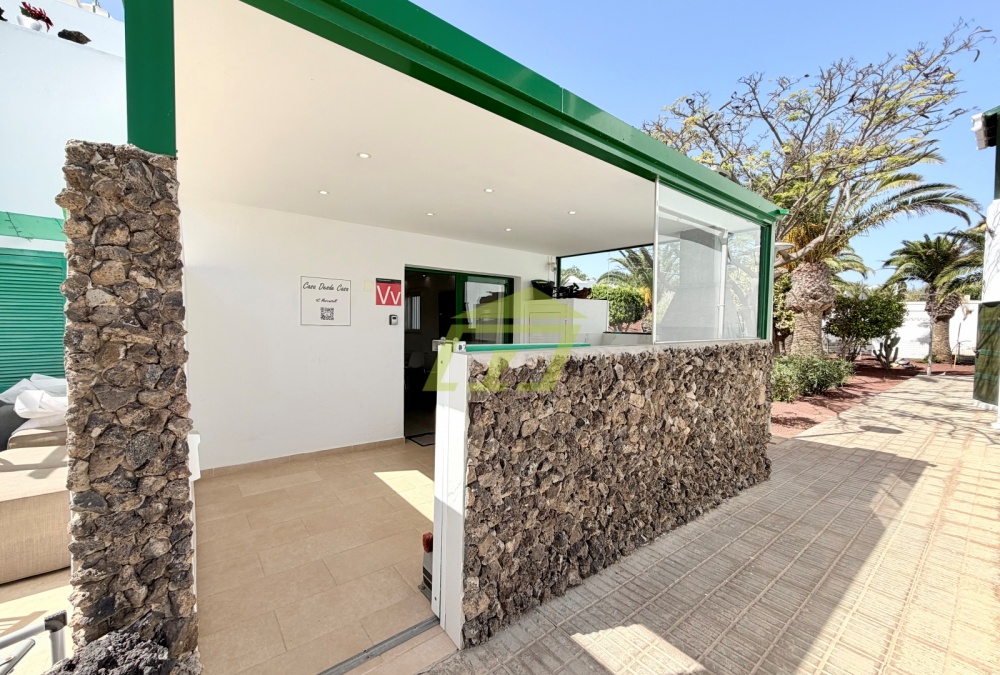 Beautifully renovated 2 bedroom apartment near Playa Dorada, Playa Blanca - Playa Blanca - lanzaroteproperty.com