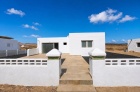 Bungalow with Views in Famara - Caleta de Famara - Property Picture 1