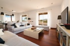 Large 6 bedroom and 6 bathroom villa for sale in the exclusive resort of Puerto Calero - Puerto Calero - Property Picture 1