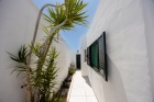 Immaculate fully renovated bungalow in excellent location. - Puerto Del Carmen - Property Picture 1