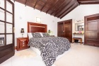 Delightful traditional style villa set on large plot in Playa Blanca - Playa Blanca - Property Picture 1