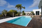 Beautiful villa located just minutes away from the popular Marina in Puerto Calero - Puerto Calero - Property Picture 1