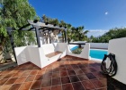 Wonderful detached villa with garden in the heart of Nazaret - calle los chrolitos - Property Picture 1