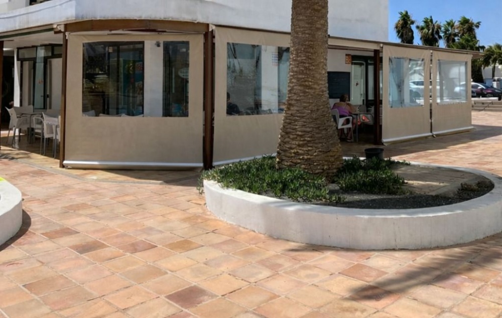 Freehold commercial space for sale in Costa Teguise - Costa Teguise - lanzaroteproperty.com