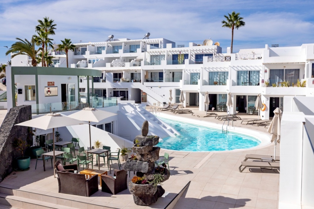 Exceptional opportunity to own a piece of paradise in Puerto del Carmen - Puerto del Carmen - lanzaroteproperty.com