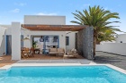 Playa Blanca villa with pool, garage and investment potential - Playa Blanca - Property Picture 1