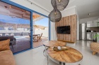Playa Blanca villa with pool, garage and investment potential - Playa Blanca - Property Picture 1