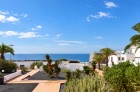 Spacious 2 bedroom apartment in fantastic complex in frontline Puerto del Carmen - Puerto Del Carmen - Property Picture 1