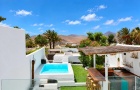 Renovated Detached Home with Private Pool and Spacious Gardens in Oasis de Nazaret - Nazaret - Property Picture 1