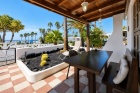 A stunning bungalow with access to a shared pool close to the beach - Puerto Del Carmen - Property Picture 1
