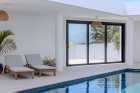 A breathtakingly designed detached property with immaculate features throughout - Guime - Property Picture 1