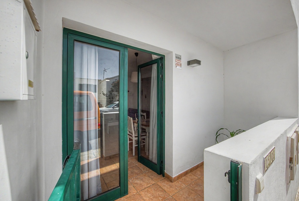 3 bedroom well-maintained apartment in San Bartolome - San Bartolome - lanzaroteproperty.com