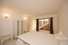 Spacious frontline property moments from the beach with a communal pool - Puerto Del Carmen - Property Picture 1