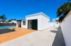 Modern Family Villa on a Generous Plot in Playa Blanca - Playa Blanca - Property Picture 1
