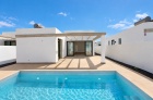 Single Level Villa with Private Pool Close to the Promenade - Playa Blanca - Property Picture 1