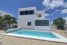 Spacious 4-Bedroom Corner Villa within walking distance to Marina Rubicón - Playa Blanca - Property Picture 1