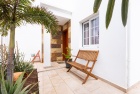 Spacious 4-Bedroom Corner Villa within walking distance to Marina Rubicón - Playa Blanca - Property Picture 1