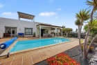 Detached villa with sea views and private pool in Playa Blanca - Playa Blanca - Property Picture 1