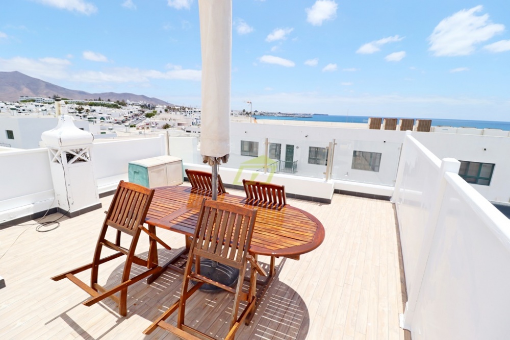 2 bedroom apartment with unbeatable sea views in Playa Blanca - Playa Blanca - lanzaroteproperty.com