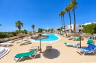 Spacious First Floor Apartment with Communal Pool - Matagorda - Property Picture 1