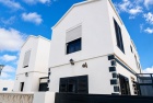 3 bedroom, 2 bathroom triplex just steps away from the beach in Orzola - Orzola - Property Picture 1