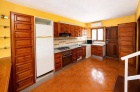Spacious three-bedroom duplex with parking, minutes from Puerto del Carmen beaches - Puerto Del Carmen - Property Picture 1